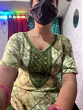 Red Queen 11 online show from January 10, 5:04 pm