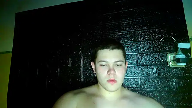 Snapshot of CuteButNaughty_ chatting on January 8, 9:28 pm CuteButNaughty online show from January 8, 9:28 pm