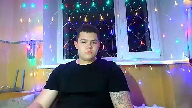 Snapshot of CuteButNaughty_ chatting on February 28, 9:05 pm CuteButNaughty online show from February 28, 9:05 pm