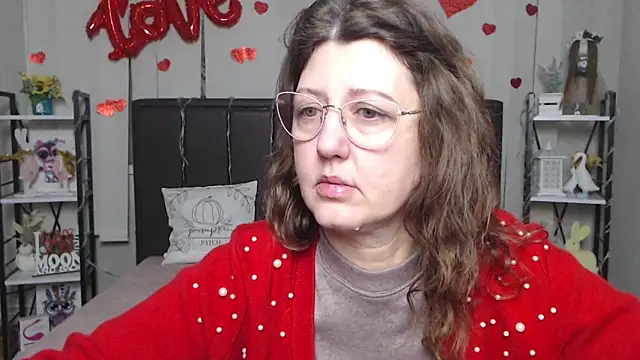 RoseHille online show from January 17, 6:18 am