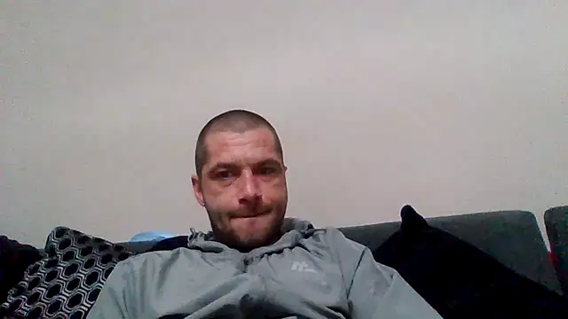 Kinkycouple142 online show from March 27, 7:24 pm