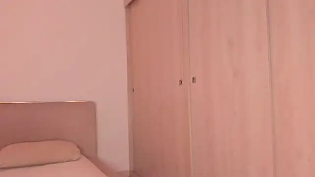 sofilopezcol online show from April 14, 3:01 am