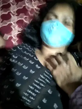 Snapshot of desiXcouple97 chatting on December 18, 5:57 am desiXcouple97 online show from December 18, 5:57 am