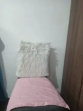 Little-Sammy online show from November 23, 7:46 pm