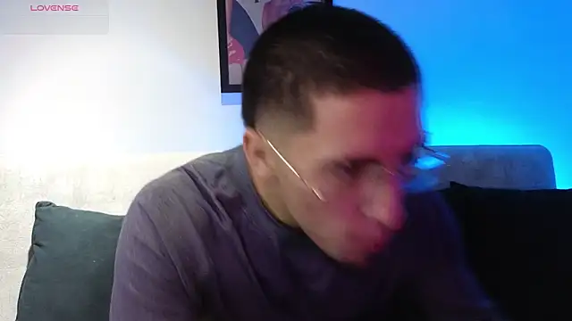 AresMassimoX online show from March 9, 2:21 pm