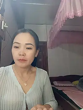 Feeling-hot online show from February 22, 1:51 am