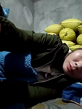 vangkt-cute online show from November 26, 12:17 pm