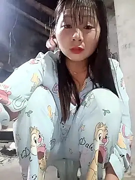 vangkt-cute online show from February 15, 8:49 pm