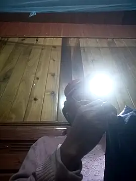 Socola205 online show from November 12, 1:55 pm