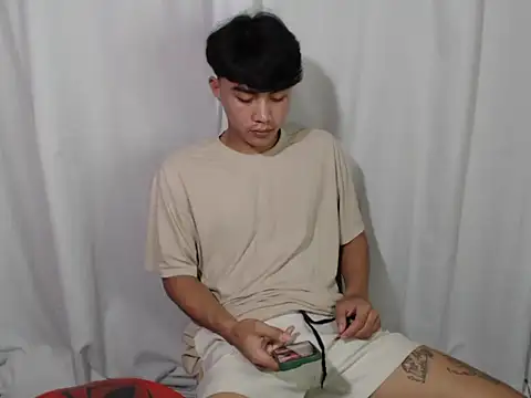 Mr dave05 online show from November 11, 12:49 pm