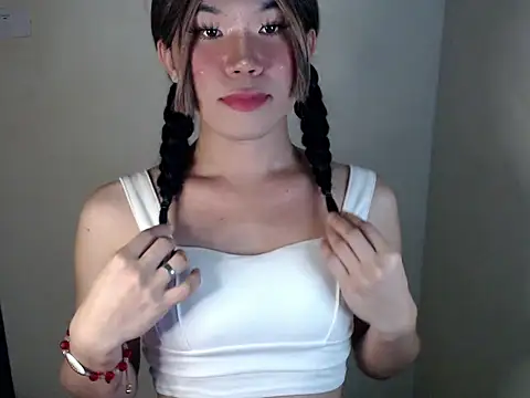 Snapshot of dazzlingcarol chatting on February 1, 9:52 am dazzlingcarol online show from February 1, 9:52 am