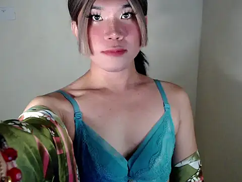 Snapshot of dazzlingcarol chatting on March 17, 12:41 pm dazzlingcarol online show from March 17, 12:41 pm