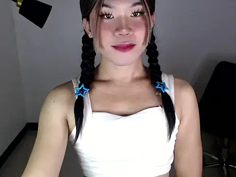 dazzlingcarol online show from June 30, 10:38 am