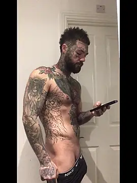 magicmichaell online show from December 1, 8:41 am