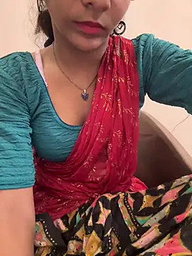 Snapshot of Rani__telugu chatting on April 19, 12:33 am Rani telugu online show from April 19, 12:33 am