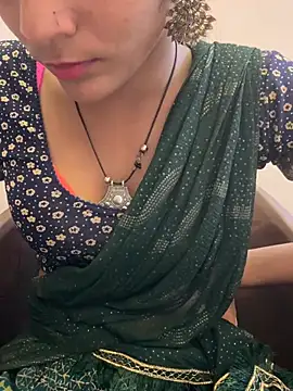Snapshot of Rani__telugu chatting on April 22, 3:02 pm Rani telugu online show from April 22, 3:02 pm