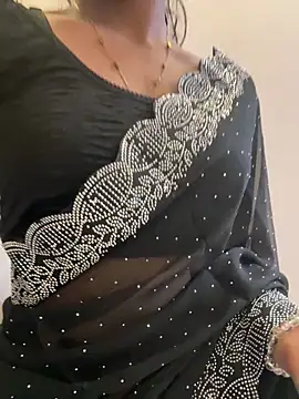 Snapshot of Rani__telugu chatting on May 17, 2:42 am Rani telugu online show from May 17, 2:42 am