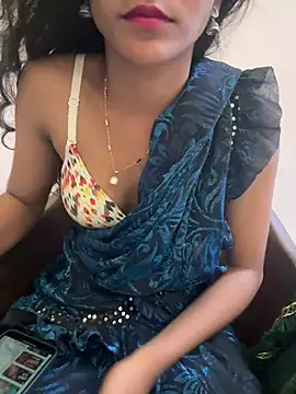 Snapshot of Rani__telugu chatting on May 20, 4:07 am Rani telugu online show from May 20, 4:07 am