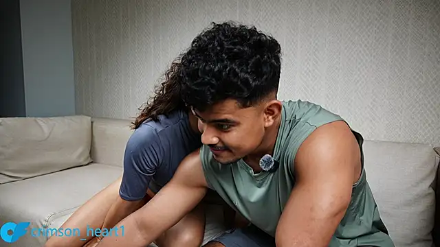 crimson heart1 online show from March 5, 9:44 pm