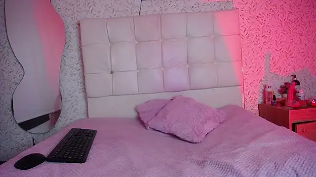 adalya y online show from February 9, 11:36 am