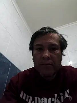 Snapshot of Riki121274 chatting on May 10, 9:03 am Riki121274 online show from May 10, 9:03 am
