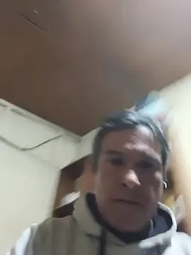 Snapshot of Riki121274 chatting on August 1, 2:22 am Riki121274 online show from August 1, 2:22 am