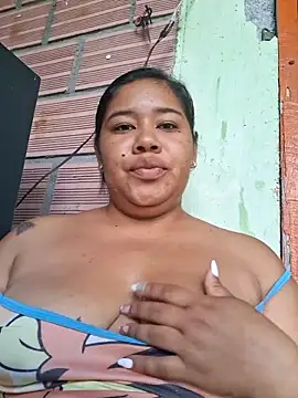 Snapshot of Sarahy- chatting on April 18, 9:15 pm Sarahy- online show from April 18, 9:15 pm