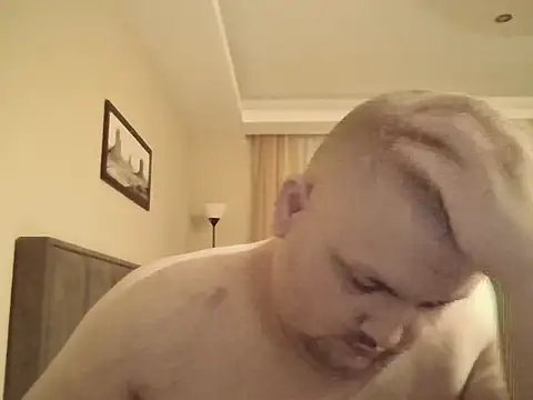 Snapshot of cyrex_monster chatting on February 18, 6:37 pm cyrex monster online show from February 18, 6:37 pm