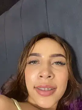 Evelin888 online show from April 3, 5:05 am