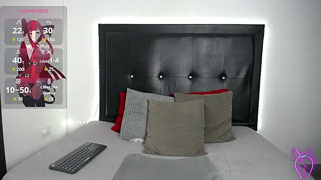 Snapshot of perla_stone_20 chatting on November 27, 4:42 pm perla stone 20 online show from November 27, 4:42 pm