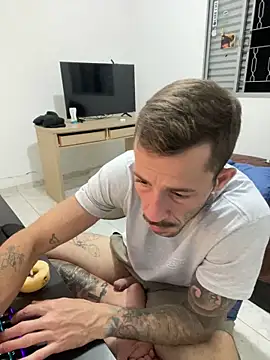 Lucasjandre online show from November 23, 10:42 pm