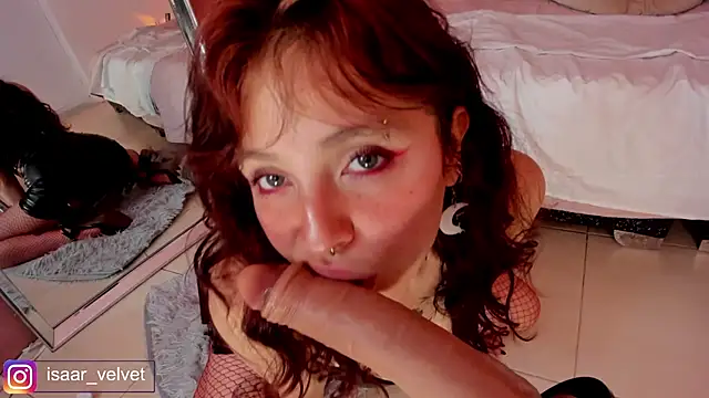 Velvet Dreamss online show from April 1, 1:41 pm