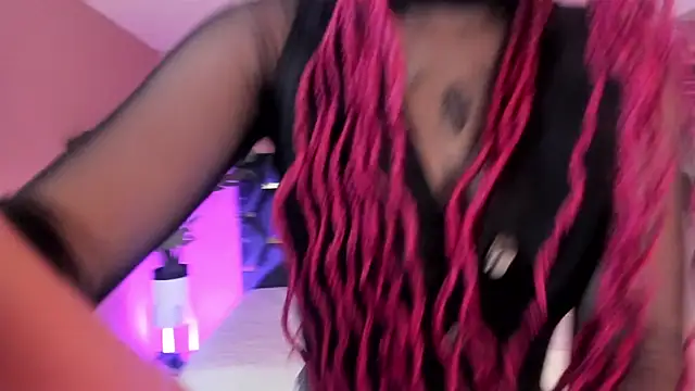 Velvet Dreamss online show from April 16, 11:44 am