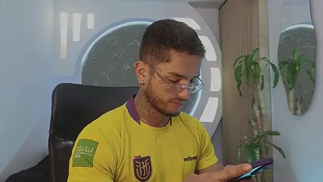 Alanrodgers online show from April 3, 11:52 am