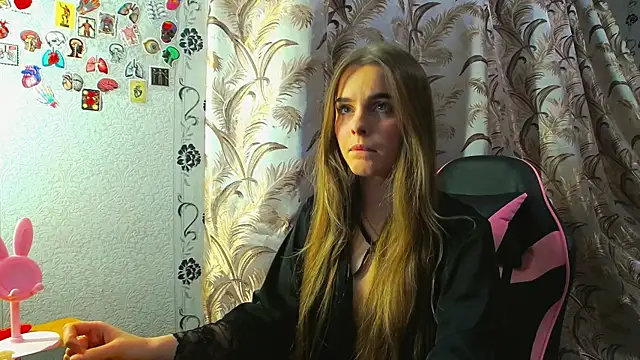 AlicaLOVEalisa777 online show from January 8, 4:31 pm