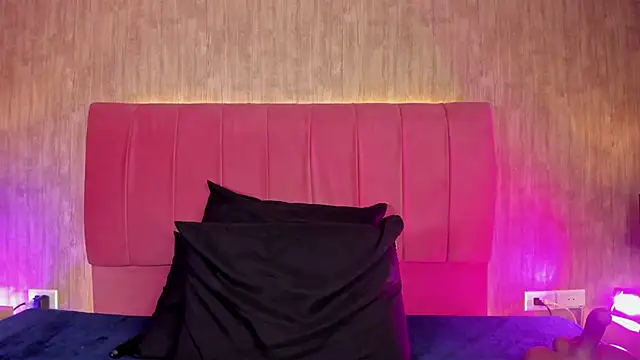 marysofff online show from February 15, 7:51 am