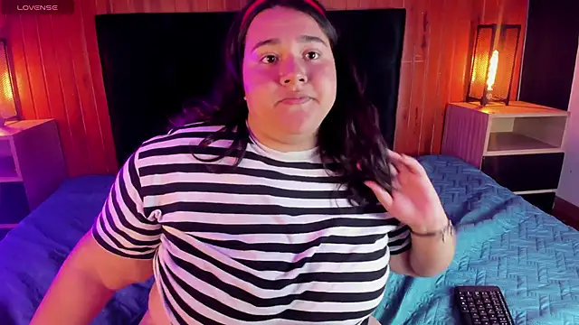 Candy lovelly online show from November 24, 7:02 pm