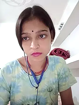 Mohnicute online show from May 3, 5:52 pm