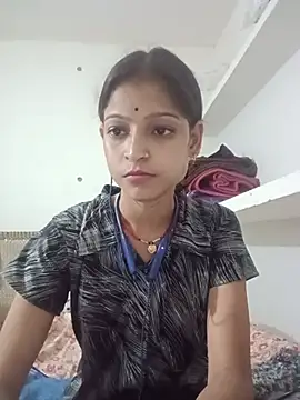 Mohnicute online show from June 10, 6:07 pm