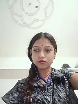 Mohnicute online show from June 13, 6:50 pm