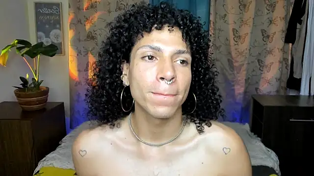 Angel White25 online show from February 7, 1:42 am