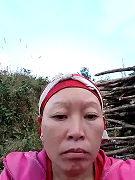 girl-hot2x online show from December 23, 10:13 am