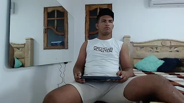 mathews    online show from December 2, 2:39 am