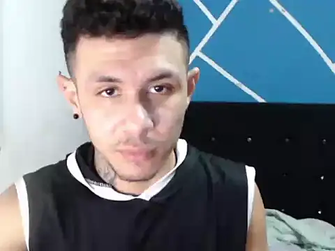 damiansexyboy69 online show from November 12, 11:36 pm