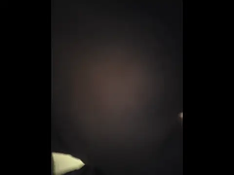 Snapshot of imnotlocal chatting on December 14, 1:00 am imnotlocal online show from December 14, 1:00 am