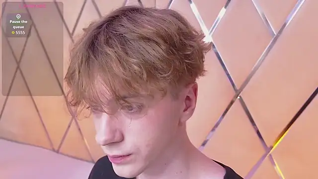 Paul Holt online show from February 26, 8:41 pm