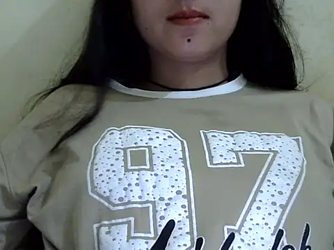 Anika Singh online show from April 17, 9:01 am