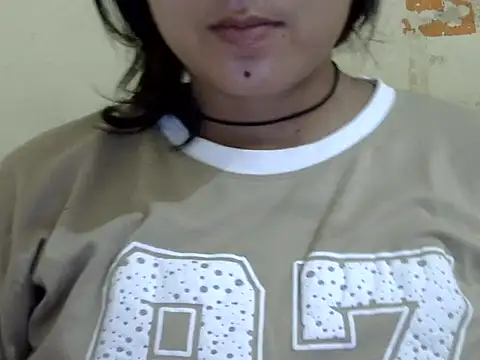 Snapshot of Anika_Singh chatting on April 23, 2:41 pm Anika Singh online show from April 23, 2:41 pm