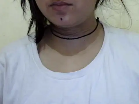 Snapshot of Anika_Singh chatting on April 25, 11:13 am Anika Singh online show from April 25, 11:13 am