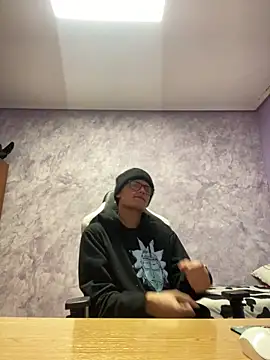 Cooof col online show from December 21, 12:23 pm